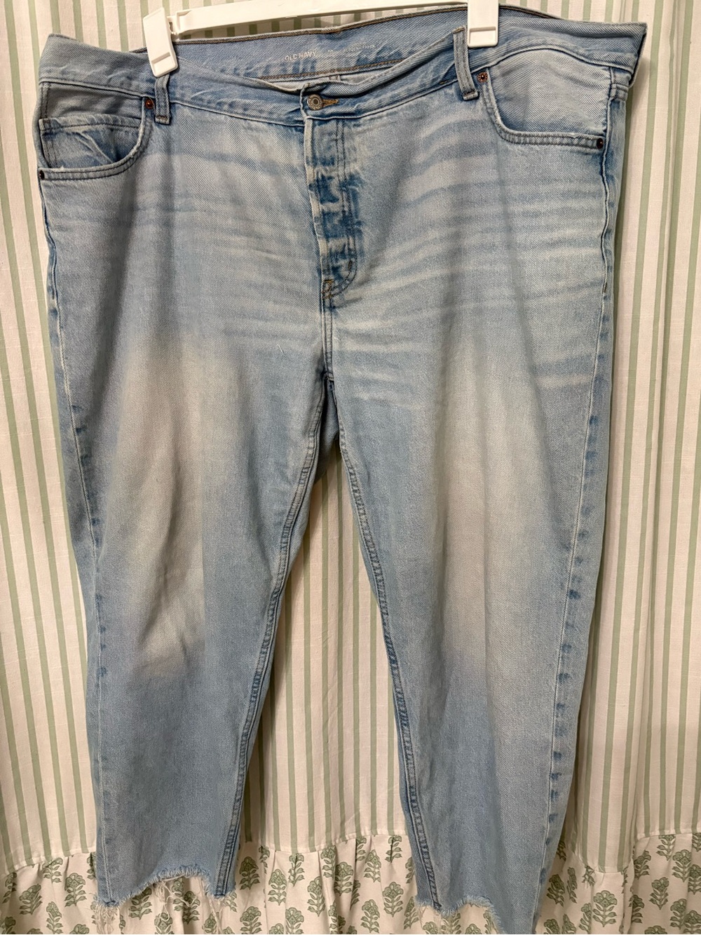 Button fly Jeans